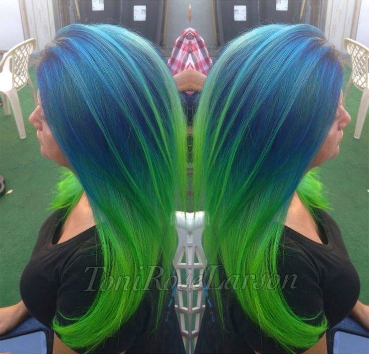 niebiesko zielone włosy