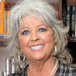 Paula Deen Signs Copies Of „Paula Deen’s Savannah Style”