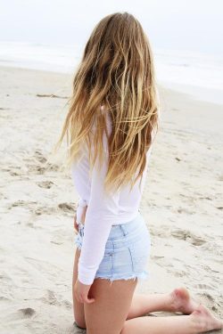 długie blond na plażę