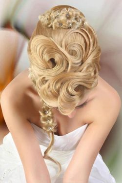 elegancka fryzura ślubna